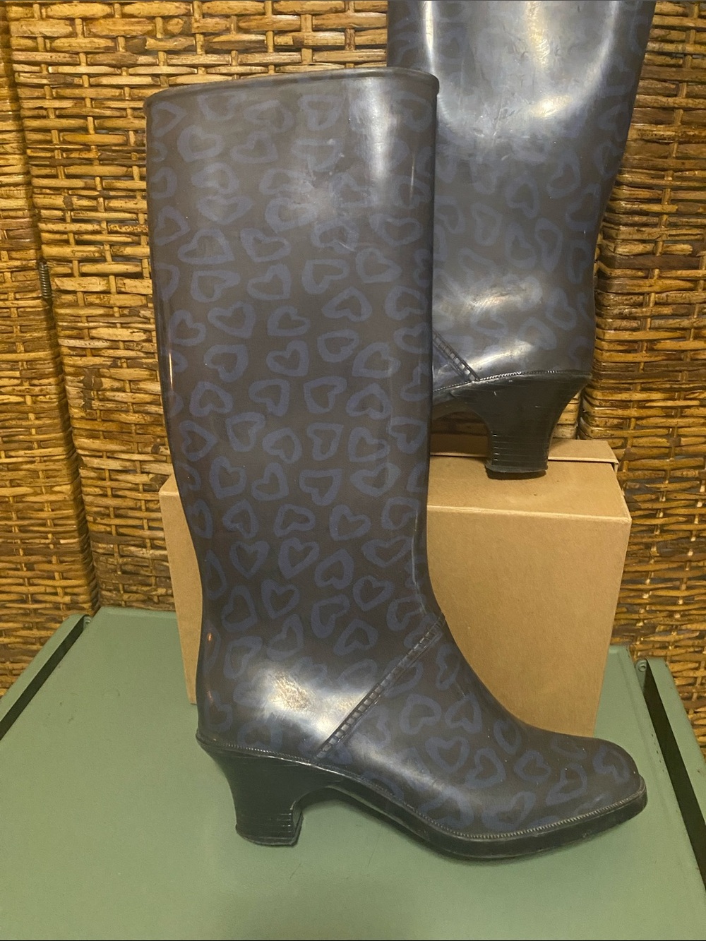 GUC Marc by Marc Jacobs made in Italy black blue hearts Rain Boot EU 40 us 9 1/2 - Picture 2 of 8